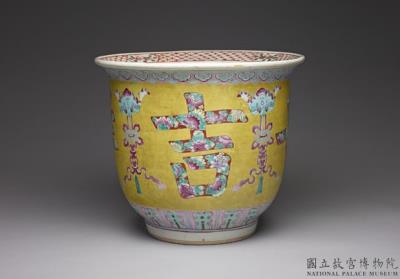 图片[3]-Planter with fu gui ji xiang decor. Jingdezhen ware, famille-rose enamels. Qing dynasty (1644-1911)-China Archive